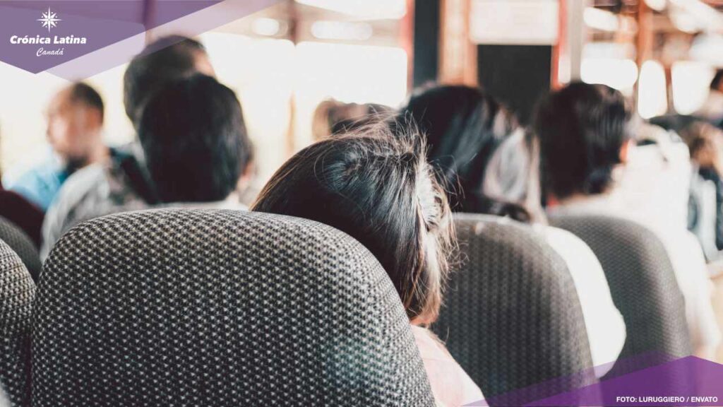 Organismo organiza primer traslado de inmigrantes en busca de trabajo a Chibougamau, Quebec.