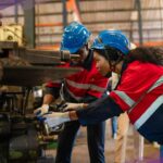 Quebec manufacturero defiende a trabajadores extranjeros