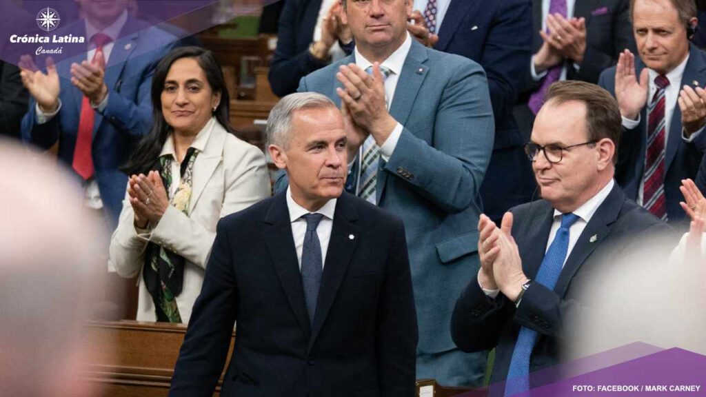 El primer presupuesto del primer ministro Mark Carney logró superar el crucial voto de confianza en la Cámara de los Comunes este lunes por la noche, evitando así la caída del gobierno liberal minoritario y el llamado a nuevas elecciones federales en pleno invierno canadiense.