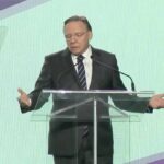 El primer ministro de Quebec, François Legault, cerró definitivamente la puerta a una “cláusula del abuelo” que permitiría a los inmigrantes ya establecidos en la provincia acceder al Programa Experiencia Quebequense (PEQ).