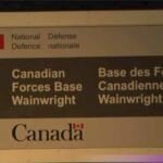 Incendio en base militar de Alberta deja al menos 4 muertos